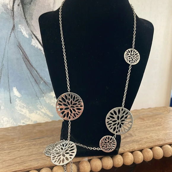 Bundle 3 Express Necklaces silver rose gold tone rhinestones pendants long chain - Picture 6 of 16